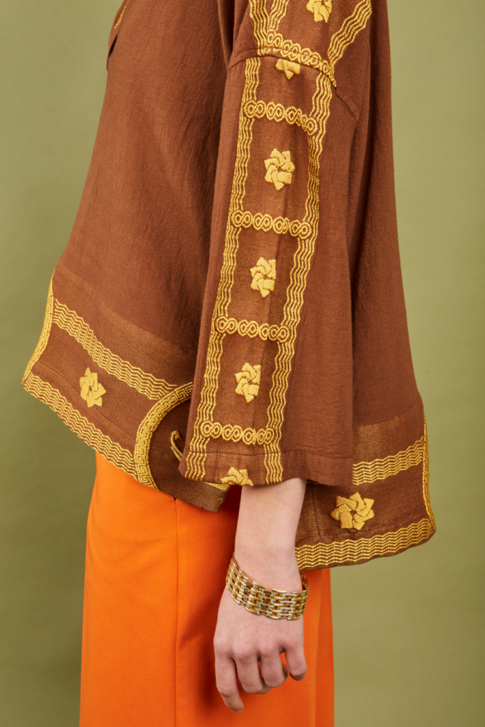 NEMA Giana Embroidery Top Brown&Gold